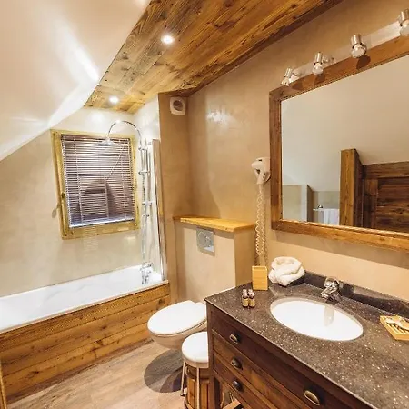 Chalet La Perle De L'Oisans - Appartements D'Exception Vaujany Exterior photo