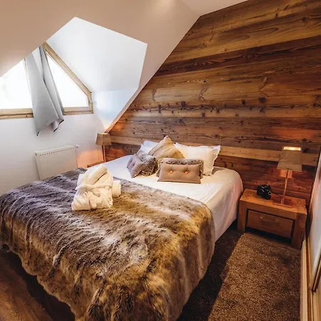 Chalet La Perle De L'Oisans - Appartements D'Exception Vaujany Exterior photo
