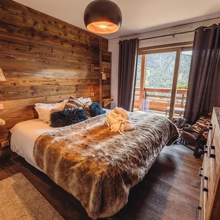 Chalet La Perle De L'Oisans - Appartements D'Exception Vaujany Exterior photo