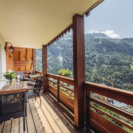 Chalet La Perle De L'Oisans - Appartements D'Exception Vaujany Exterior photo