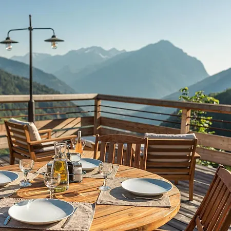 Chalet La Perle De L'Oisans - Appartements D'Exception Vaujany Exterior photo